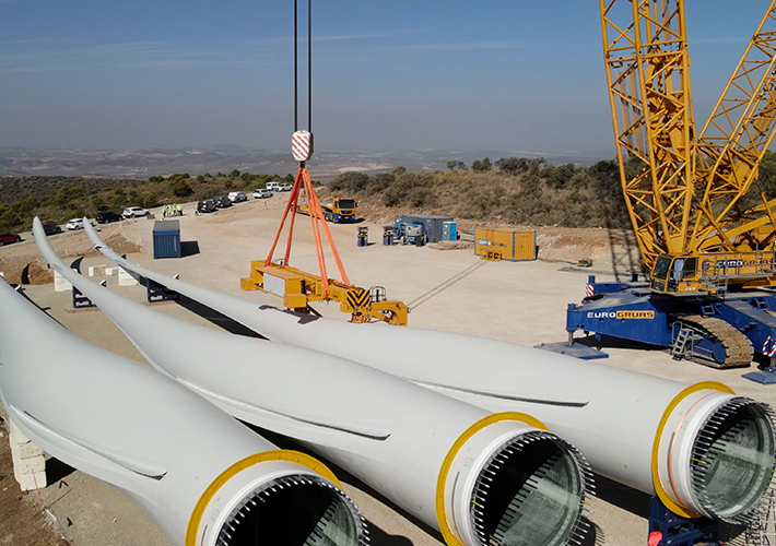 Foto Iberdrola y FCC lanzan EnergyLOOP para liderar el reciclaje de palas de aerogeneradores.